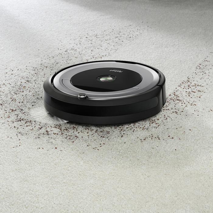 iRobot Roomba 690 Robot Vacuum