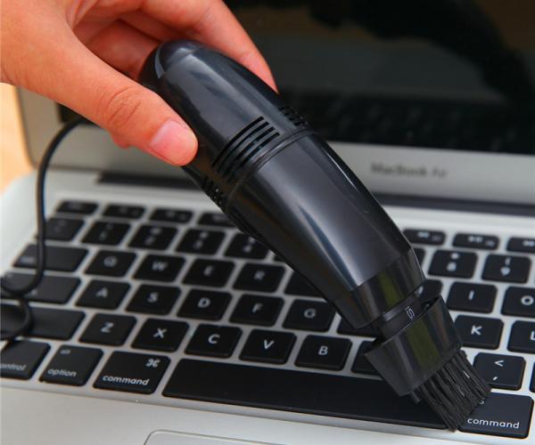 USB Keyboard Vacuum