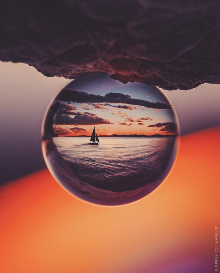 Lensball Crystal Ball