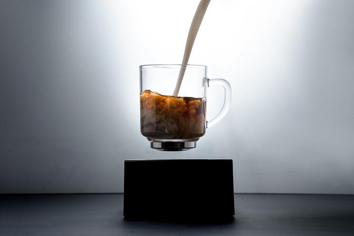 Levitating X Cup