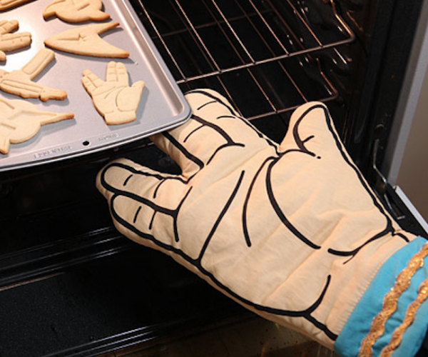 Star Trek Vulcan Salute Oven Mitt