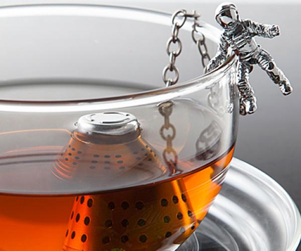 Space Capsule & Astronaut Tea Infuser