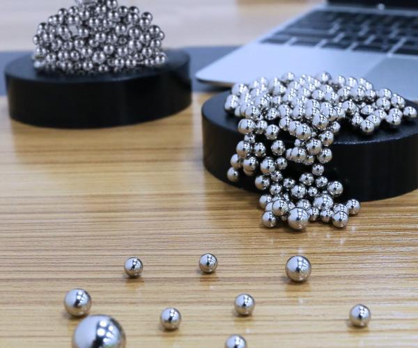 Magnet Balls Fidget Sculpture