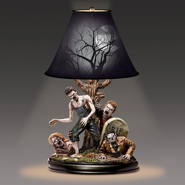 Night of the Dead Zombie Lamp