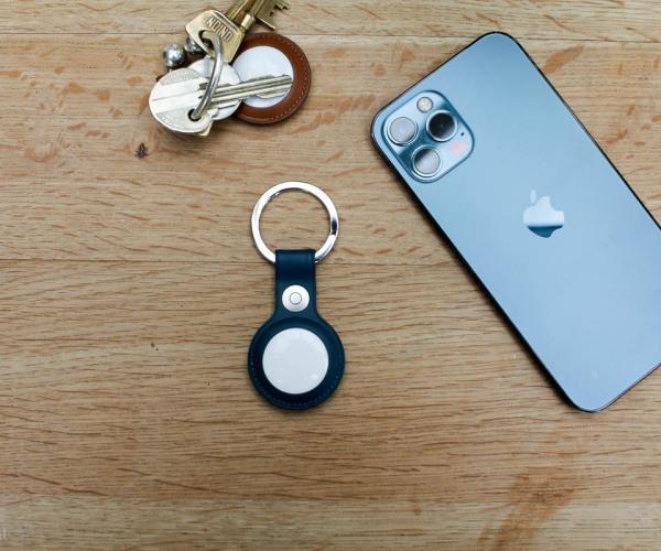 Apple AirTag Tracker